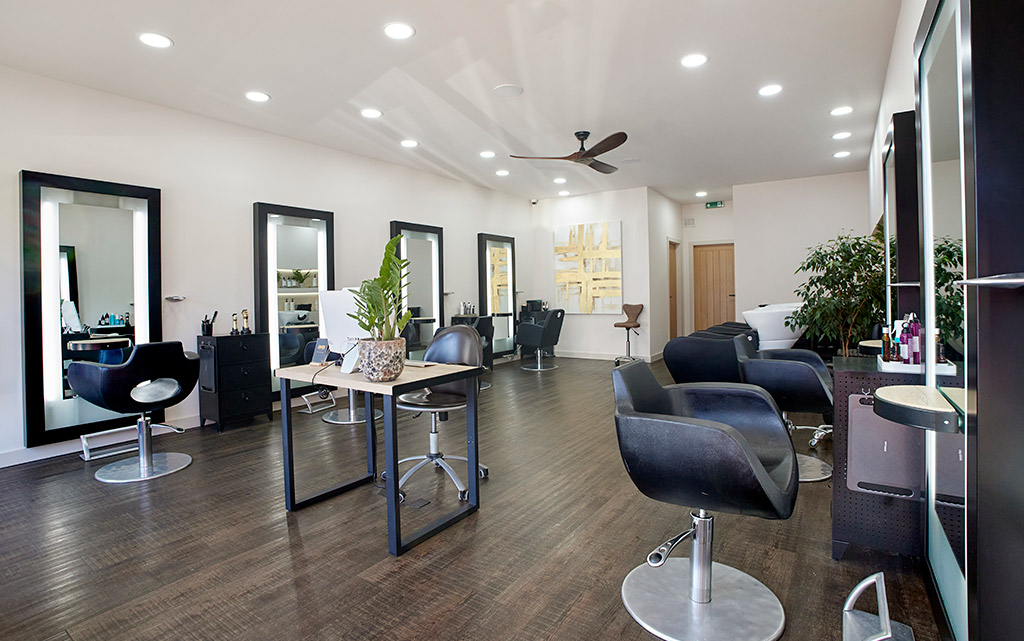 View of the whole hair salon